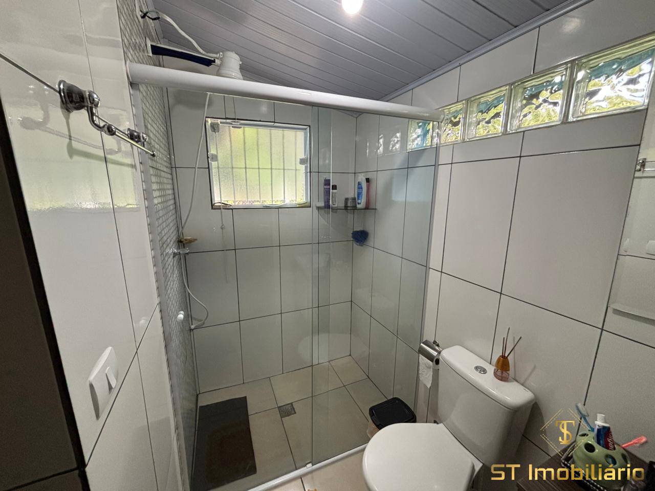 Sítio, 2 quartos, 2500 m² - Foto 18
