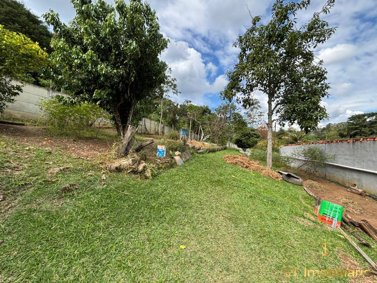 Sítio, 2 quartos, 2500 m² - Foto 35