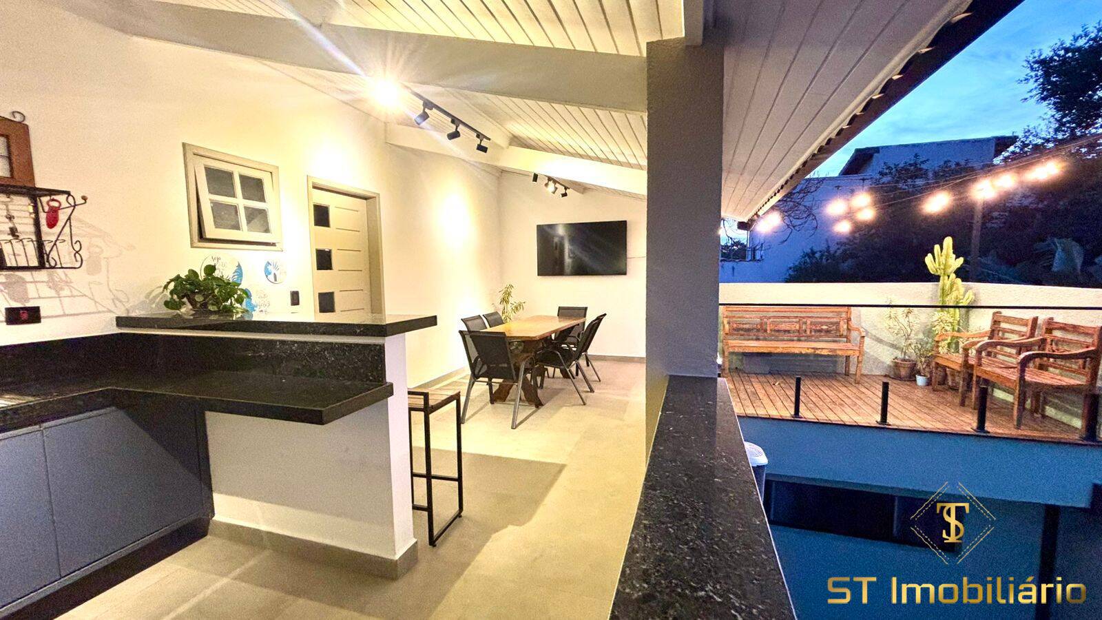 Casa, 5 quartos, 240 m² - Foto 29