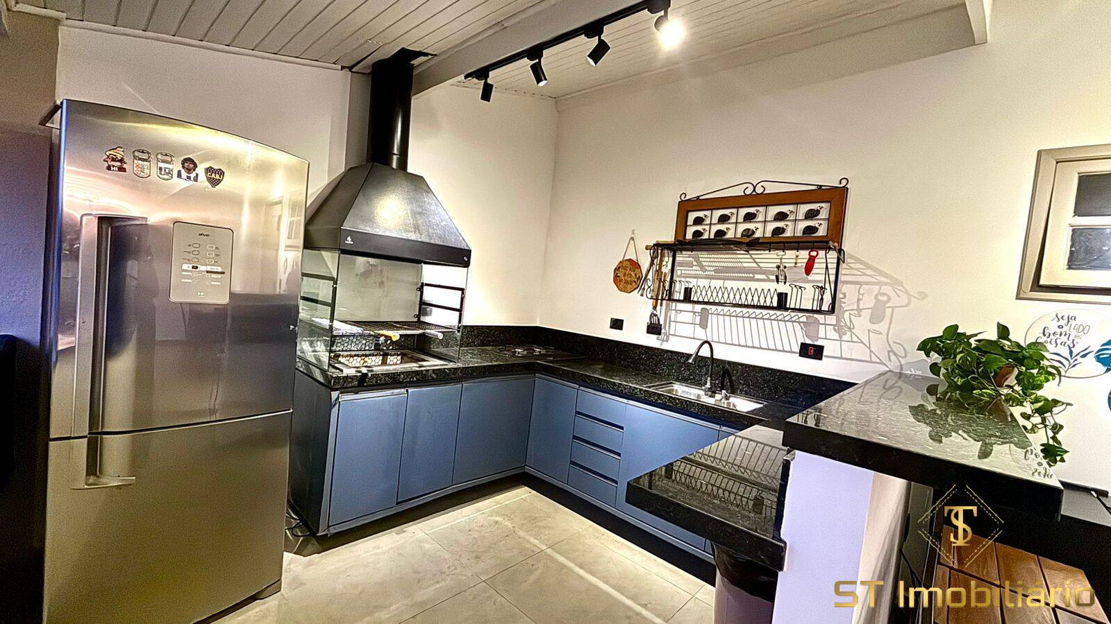 Casa, 5 quartos, 240 m² - Foto 30