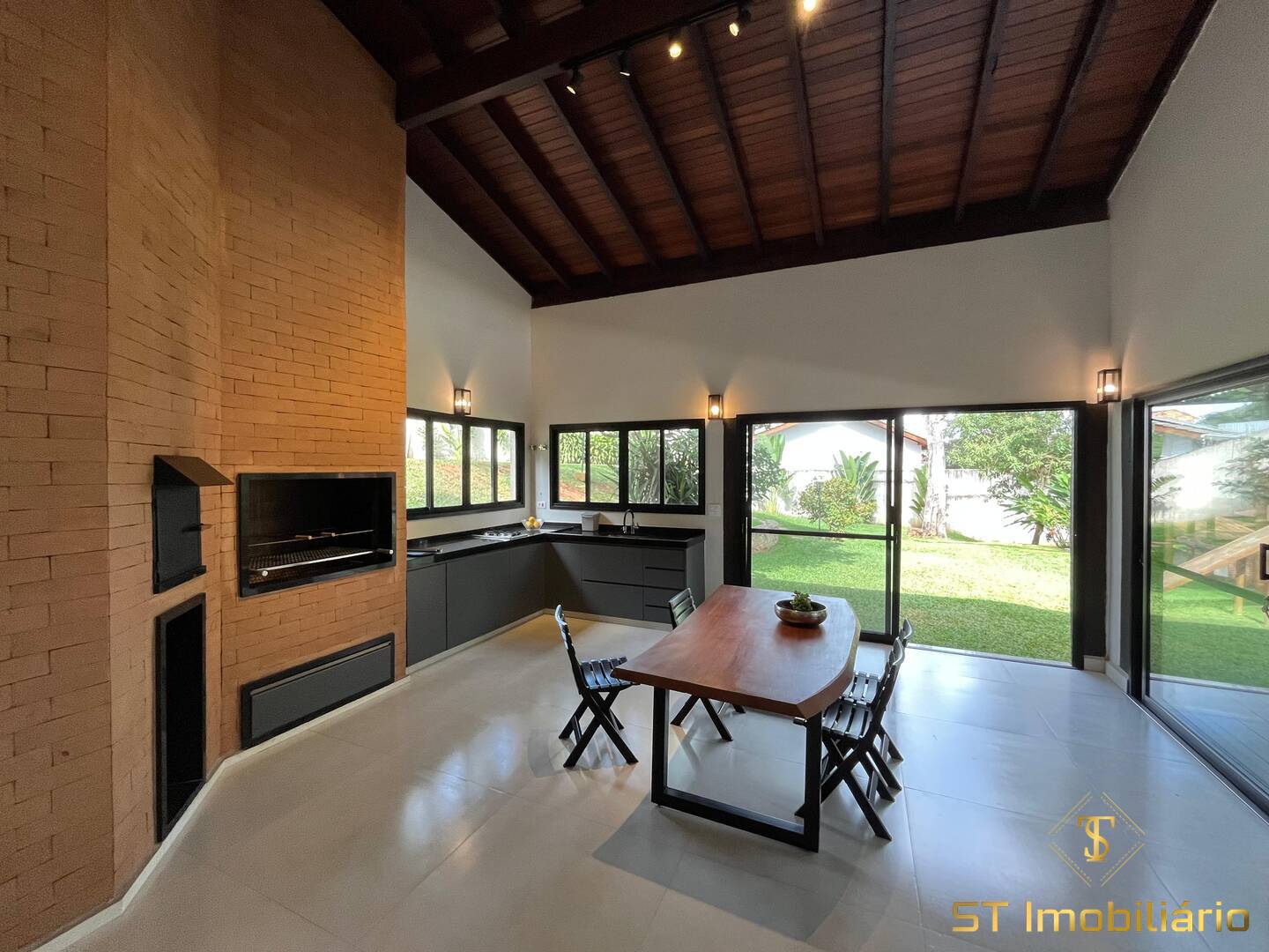 Sítio, 6 quartos, 3000 m² - Foto 11