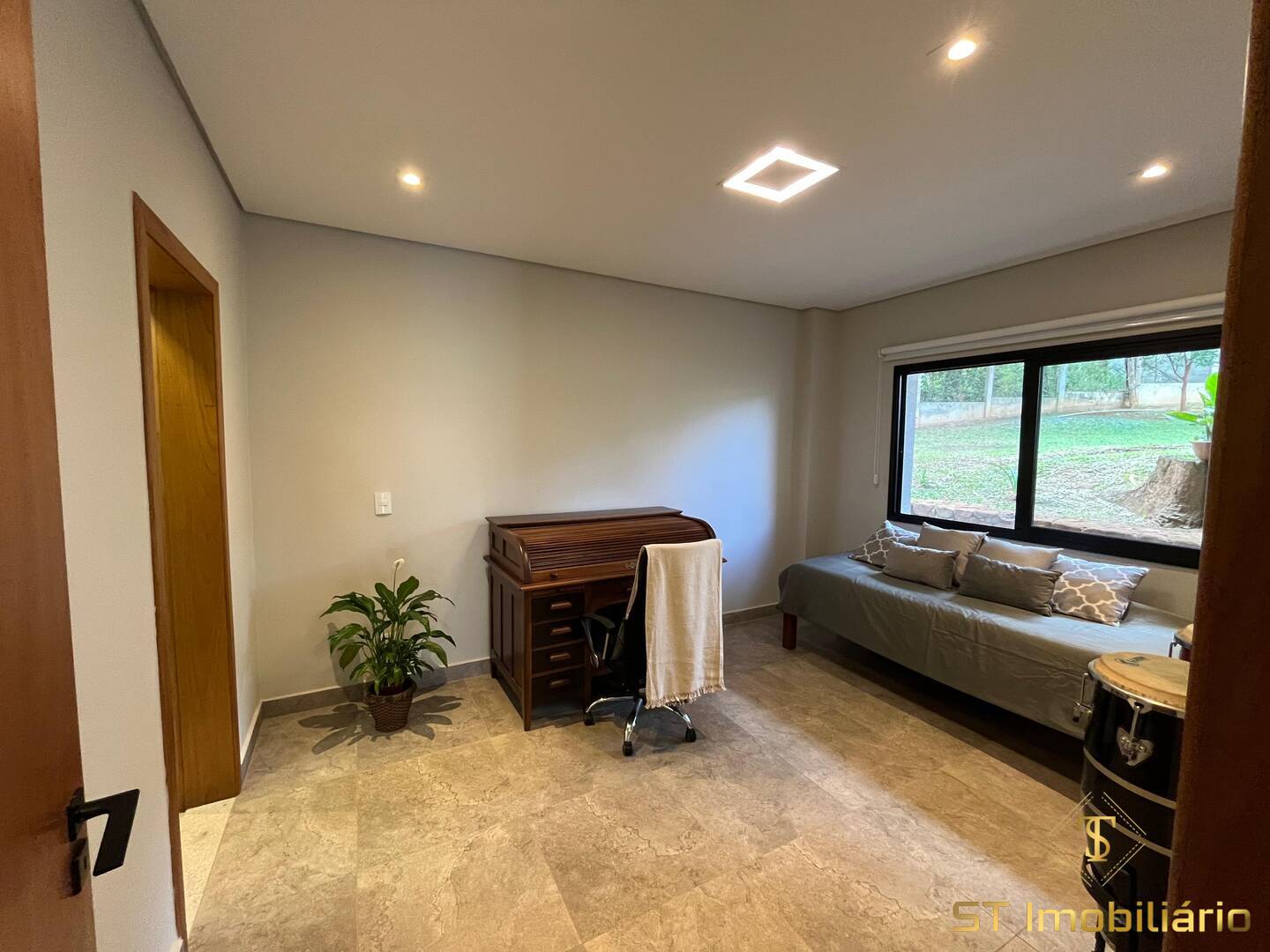 Sítio, 6 quartos, 3000 m² - Foto 12