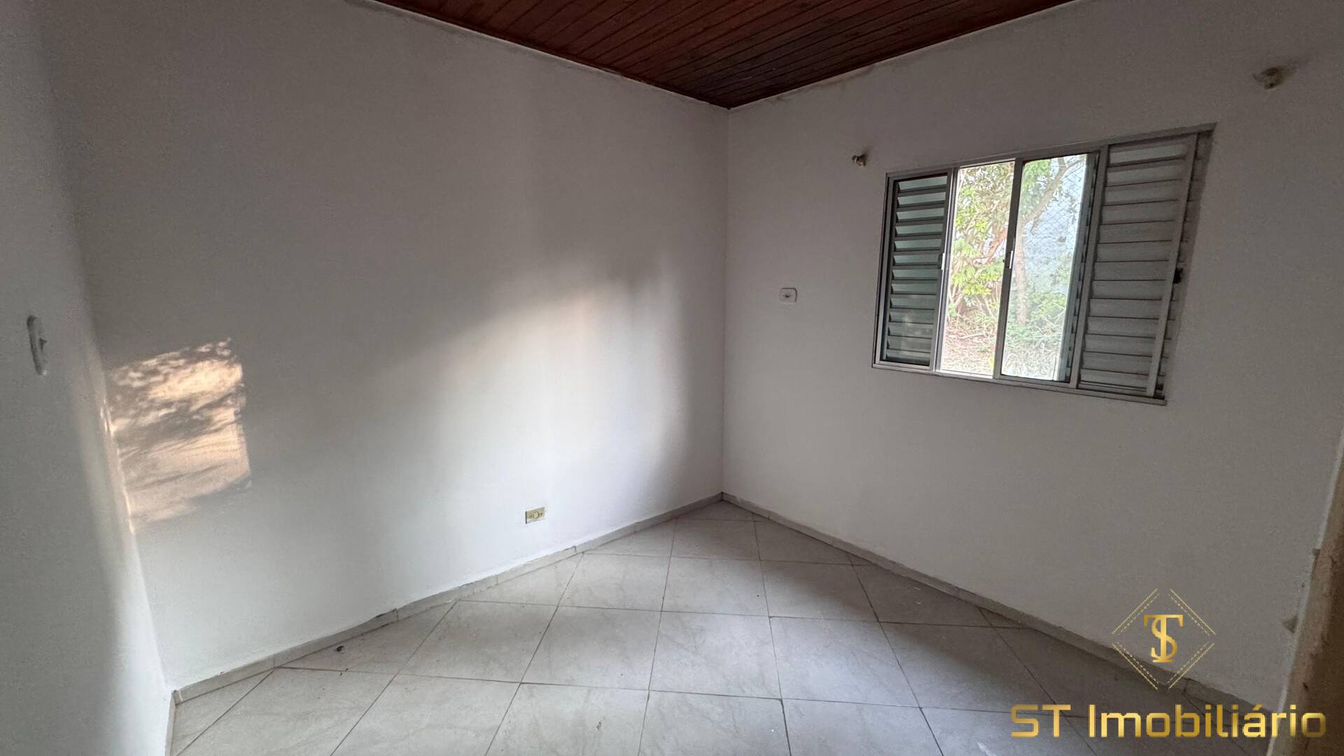 Sítio, 4 quartos, 1500 m² - Foto 6