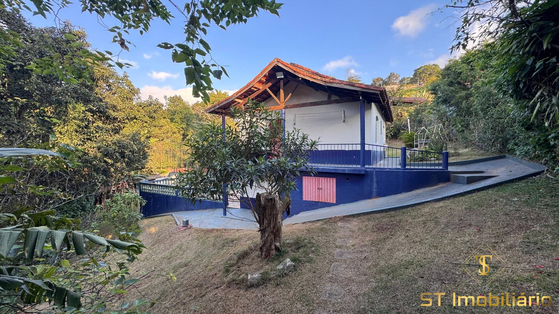 Sítio, 4 quartos, 1500 m² - Foto 2