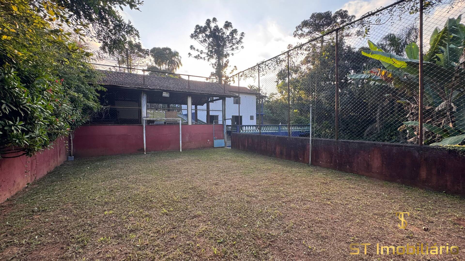 Sítio, 4 quartos, 1500 m² - Foto 4