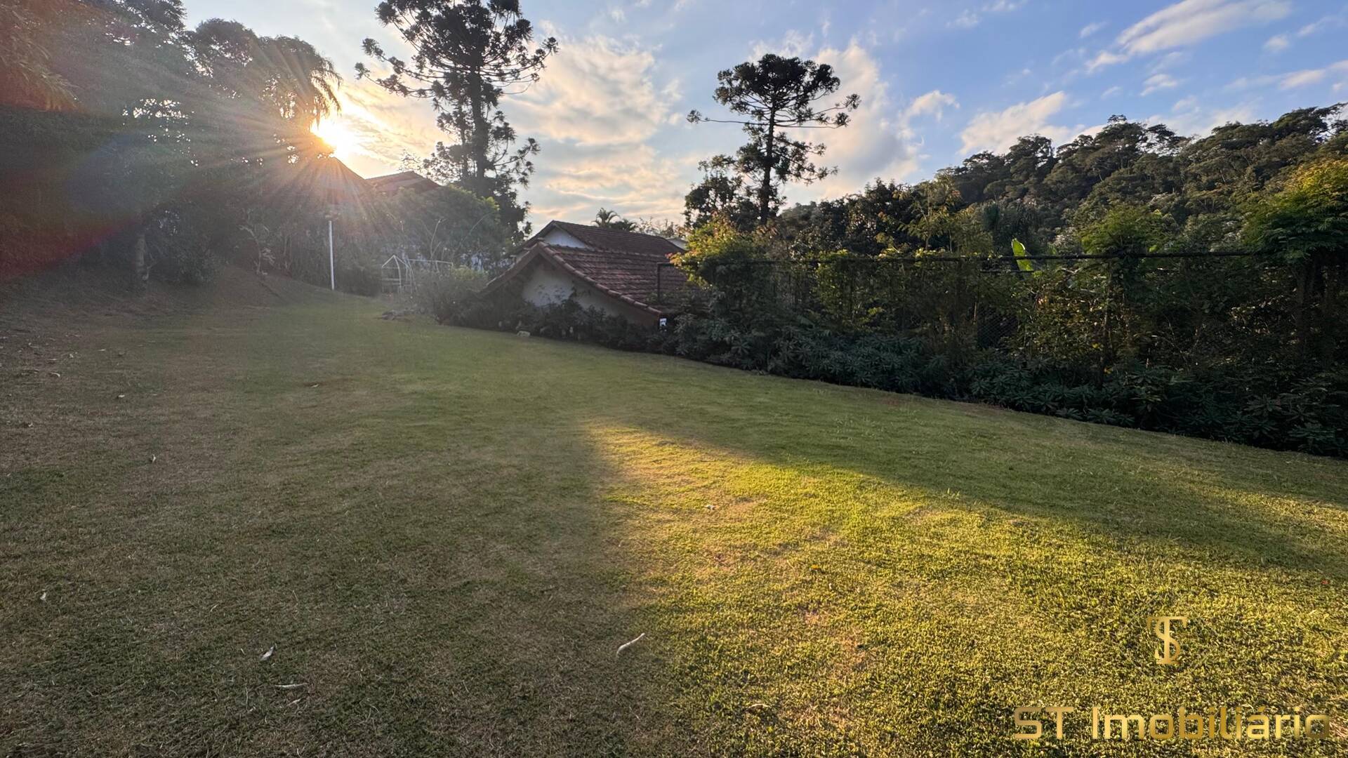 Sítio, 4 quartos, 1500 m² - Foto 31