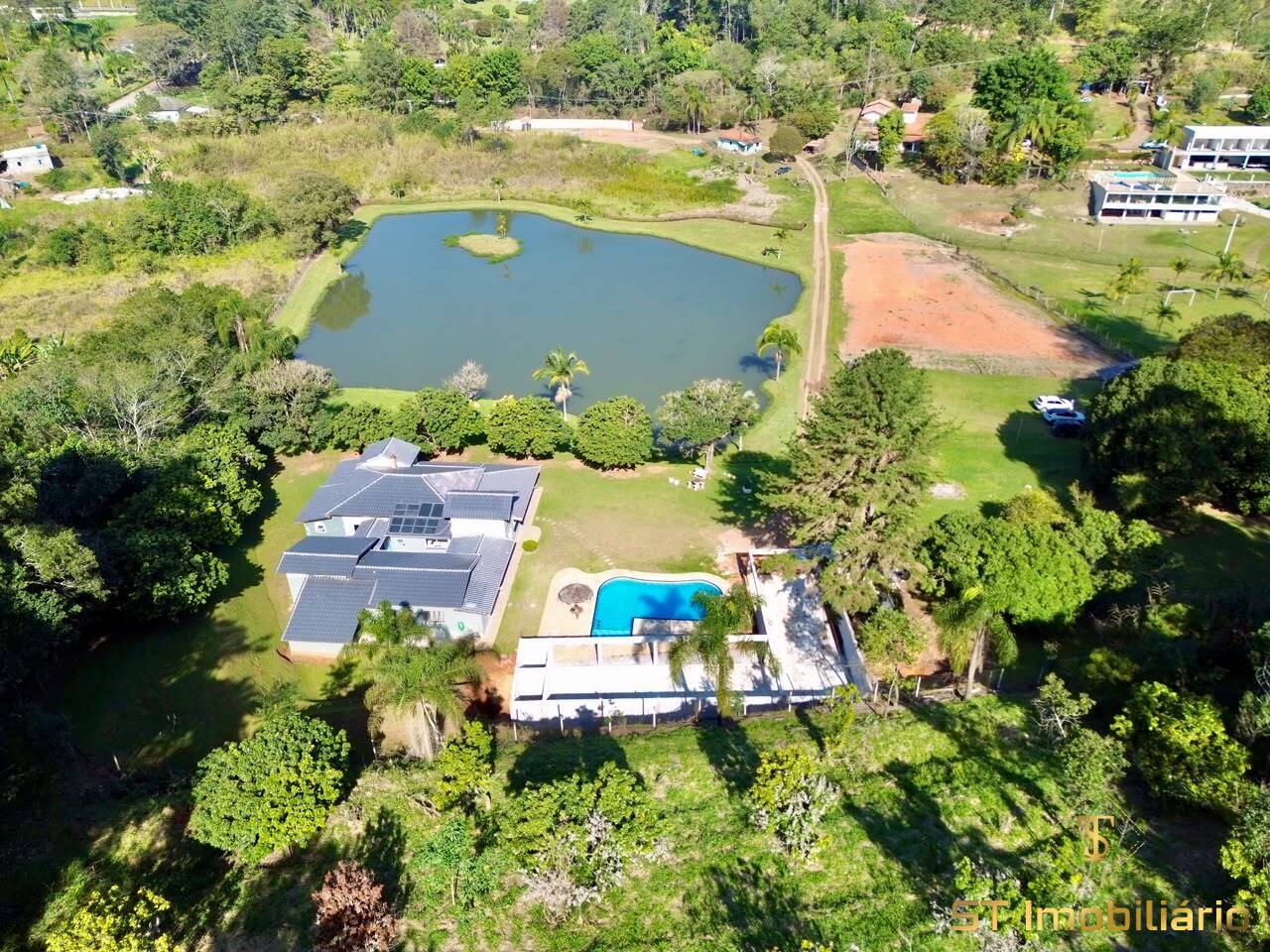 Sítio, 4 quartos, 4 hectares - Foto 1