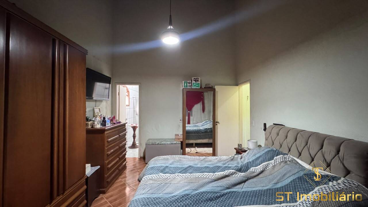 Sítio, 4 quartos, 1550 m² - Foto 35